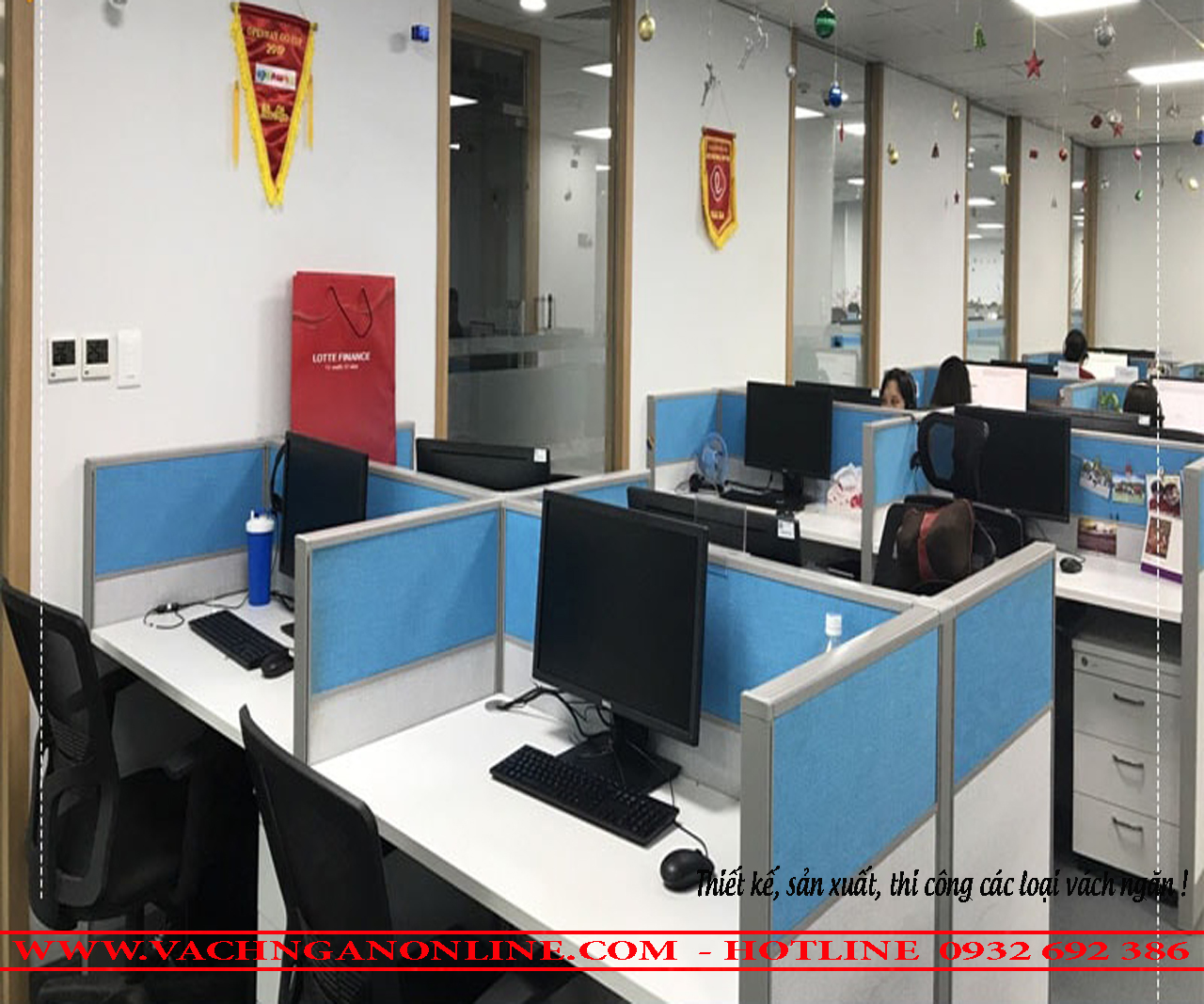 Bàn làm việc có vách ngăn 404