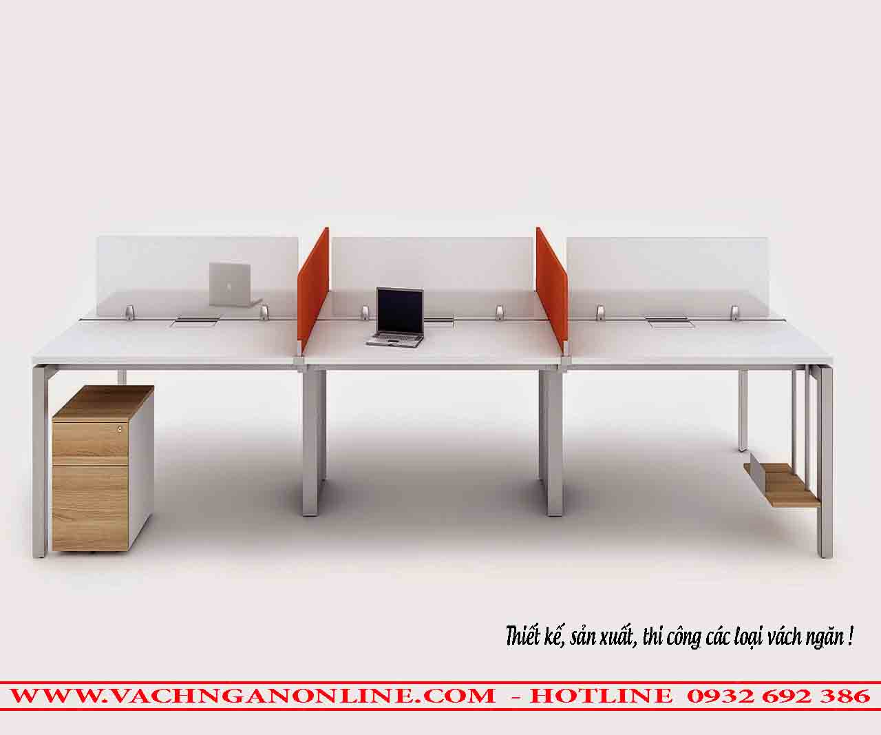 Bàn làm việc có vách ngăn 627