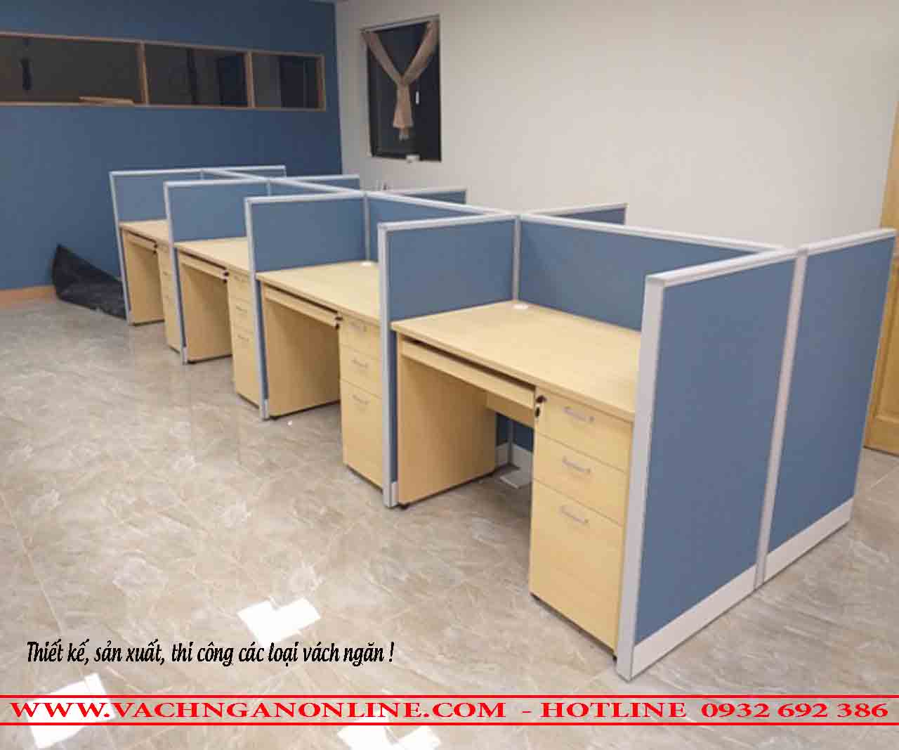 Bàn làm việc có vách ngăn 805